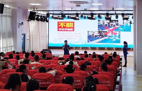 合肥市蓝天救援队走进庐江县龙桥镇中心小学开展防溺水宣讲