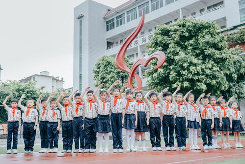 南宁市民乐路小学举行少先队新队员分批入队主题大队会